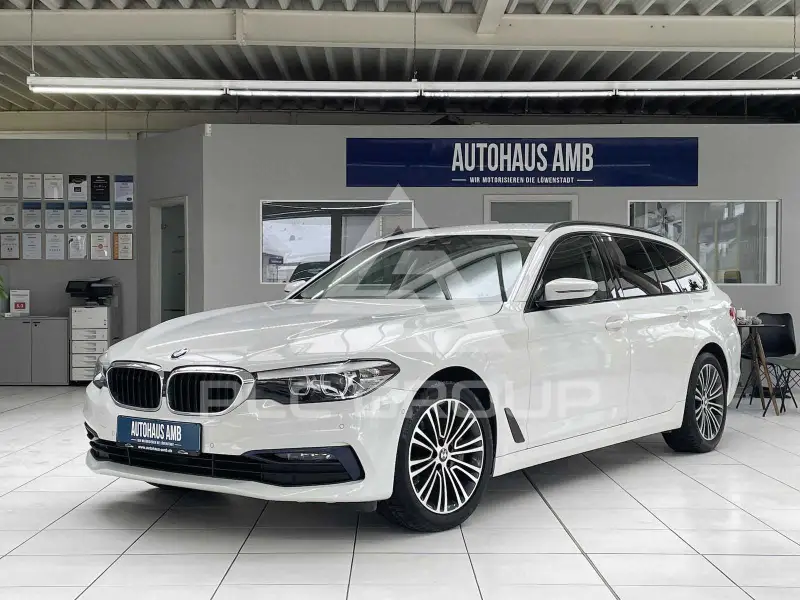 2020 BMW 530