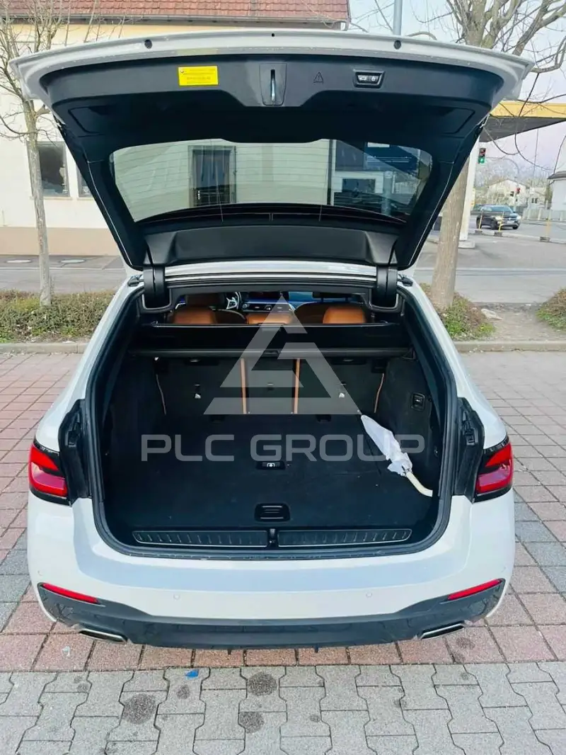 2020 BMW 530
