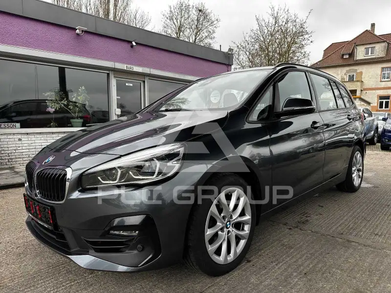 2020 BMW 218
