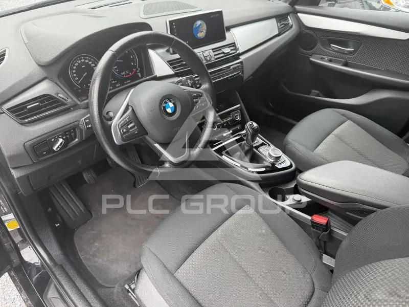 2020 BMW 218
