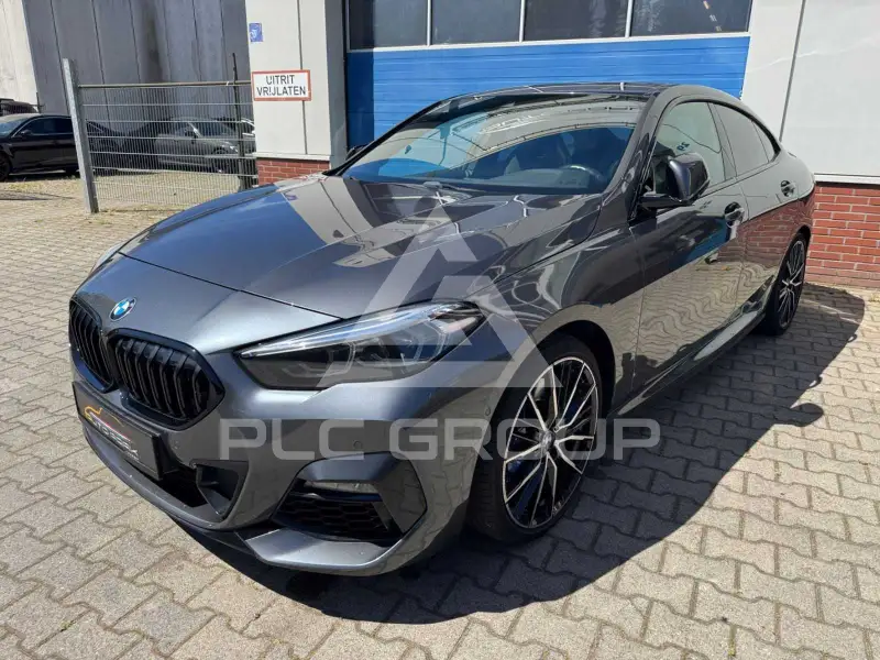 2020 BMW 218