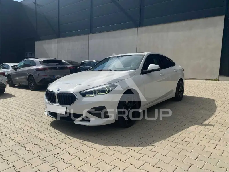 2020 BMW 218