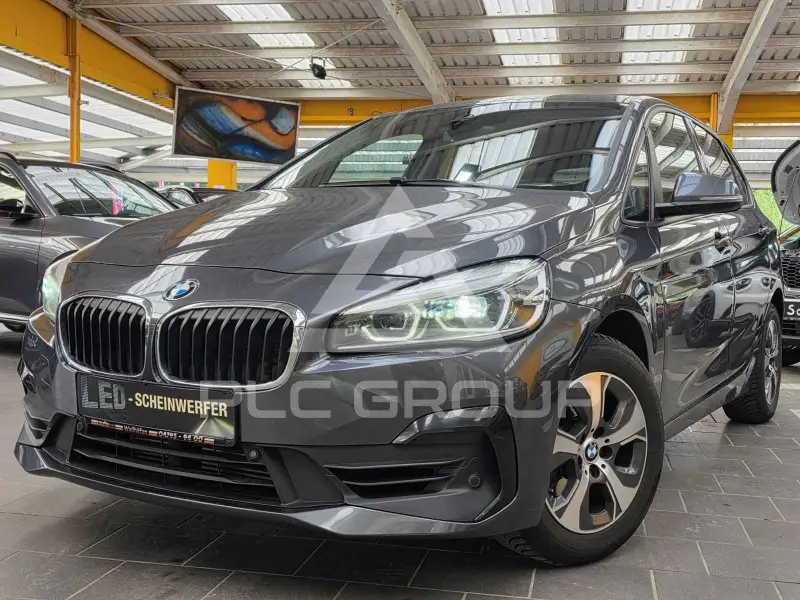 2020 BMW 218
