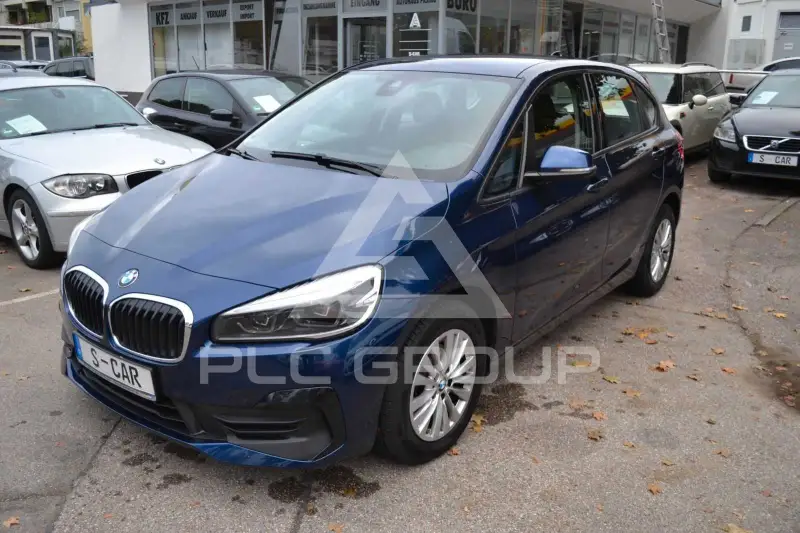 2020 BMW 218