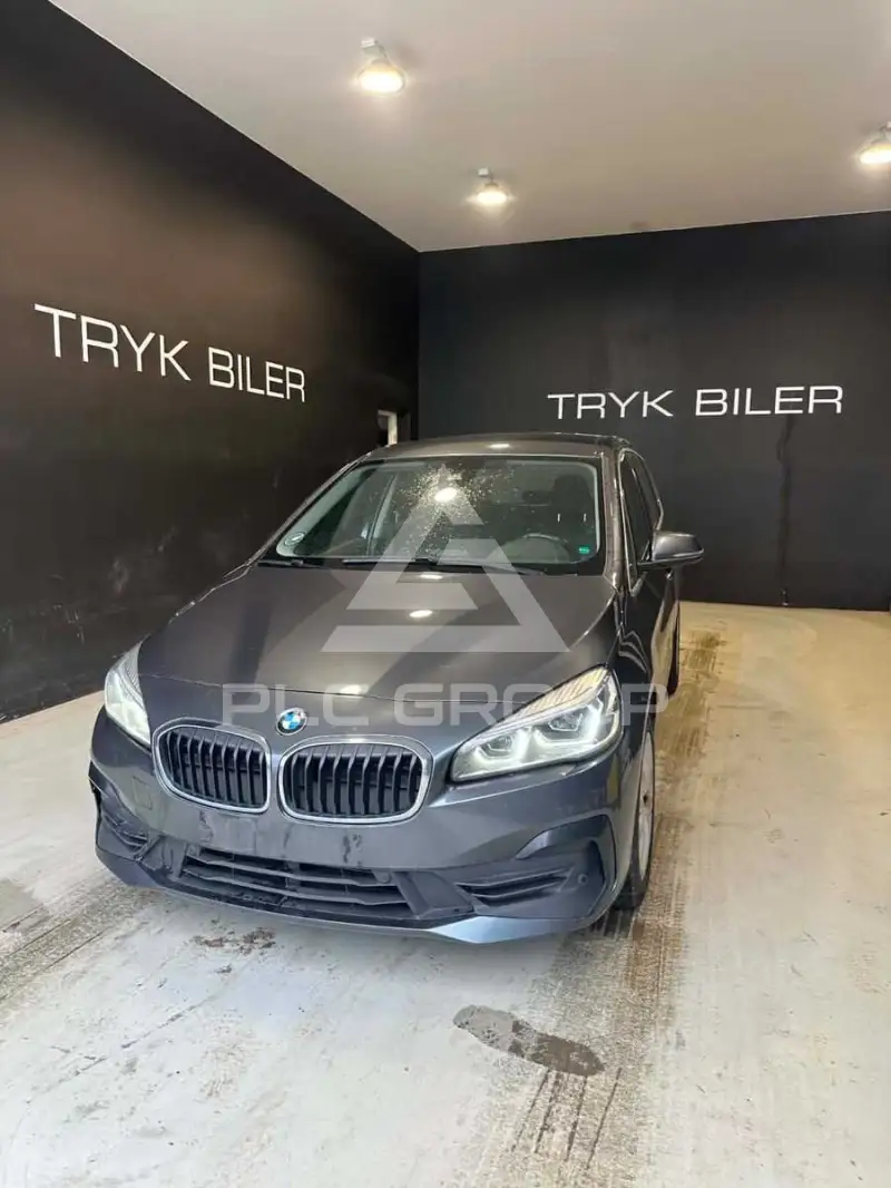 2020 BMW 218