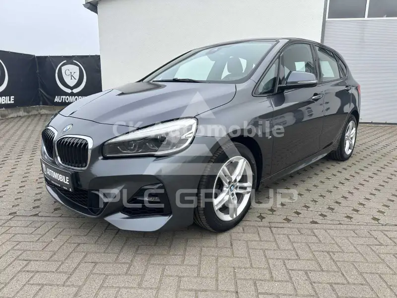 2020 BMW 218