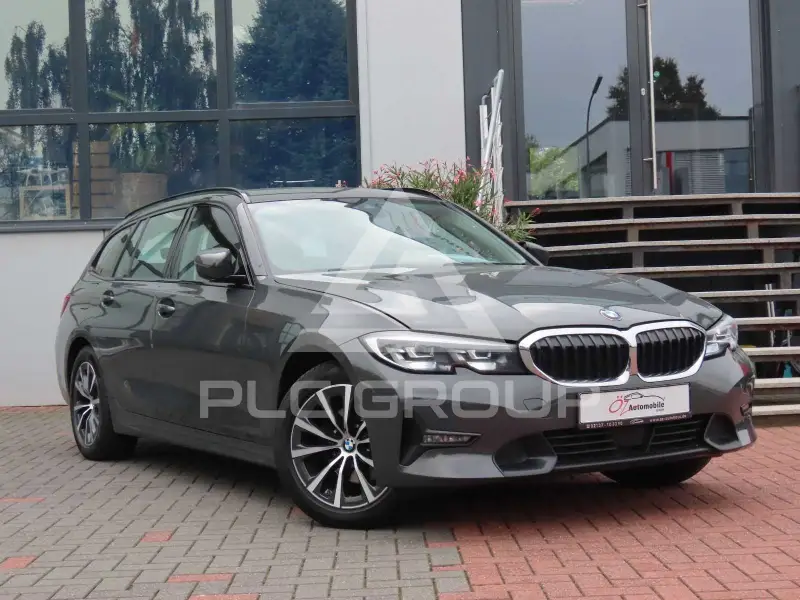2020 BMW 320
