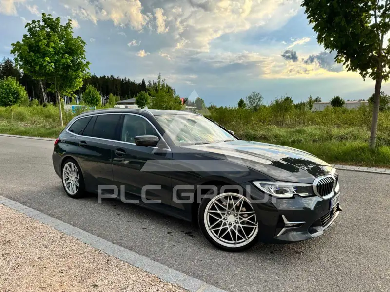 2020 BMW 320