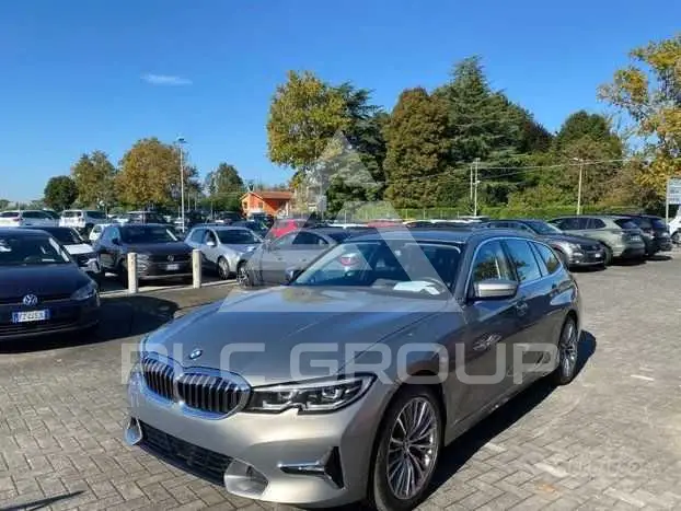 2020 BMW 320