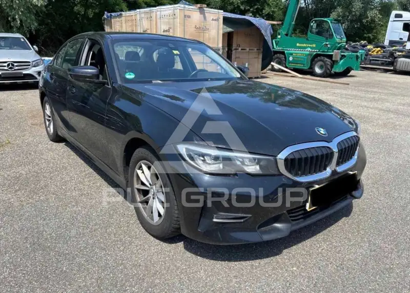 2020 BMW 320