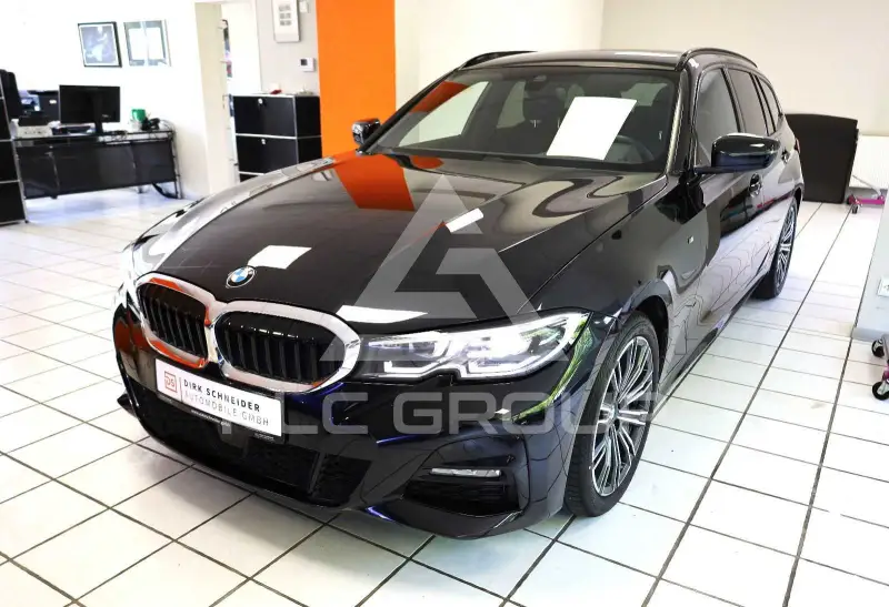 2020 BMW 320
