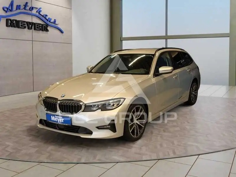 2020 BMW 320