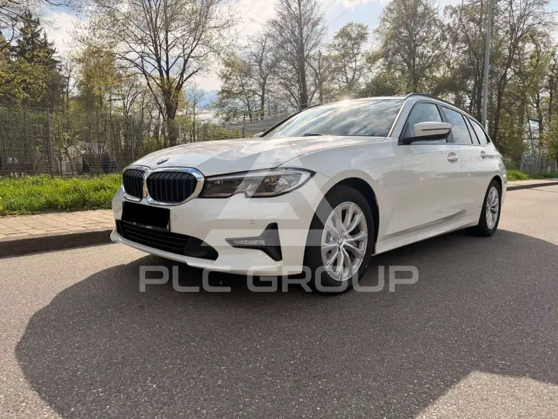2020 BMW 320