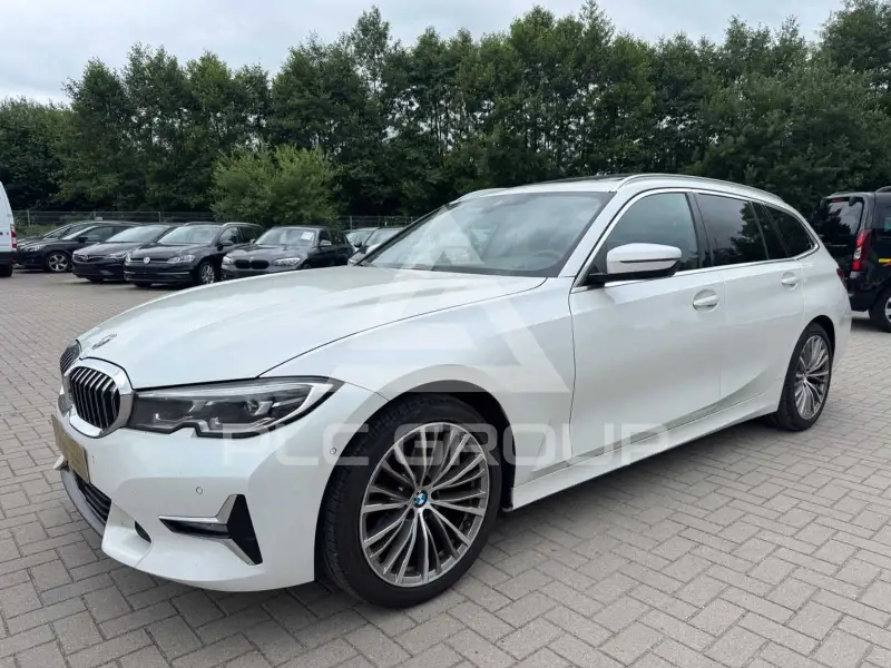 2020 BMW 320