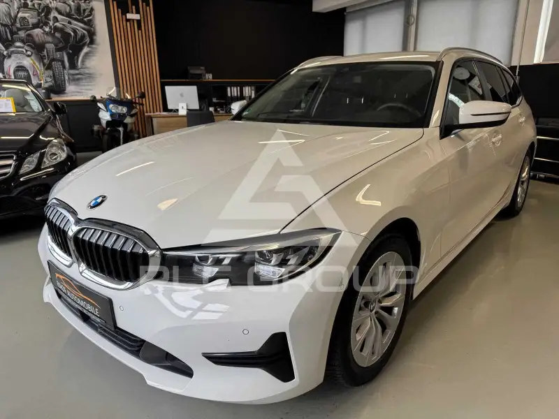 2020 BMW 320