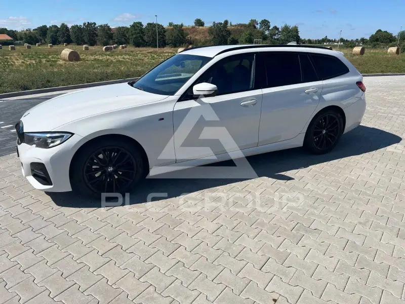 2020 BMW 320