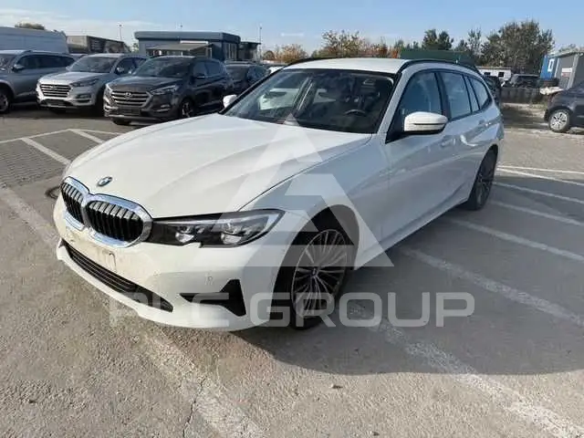 2020 BMW 320