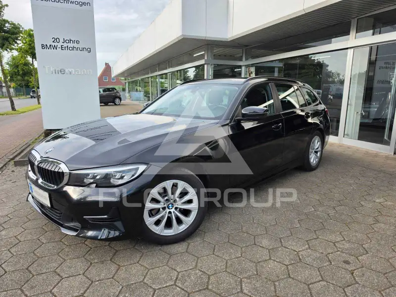 2020 BMW 320