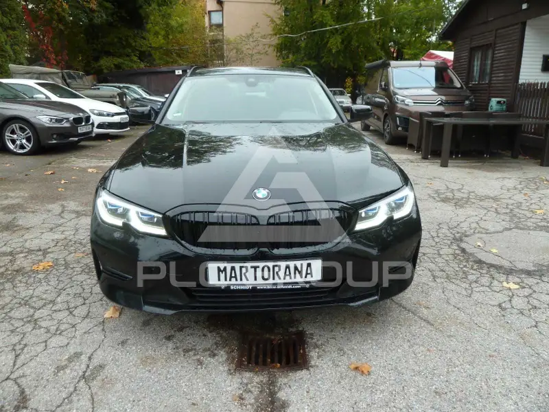 2020 BMW 320