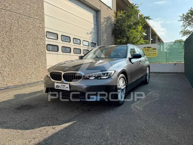 2020 BMW 320