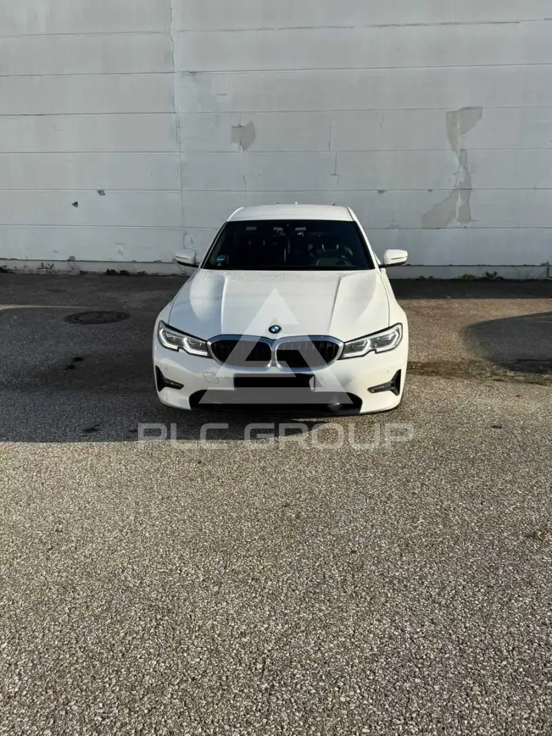 2020 BMW 320