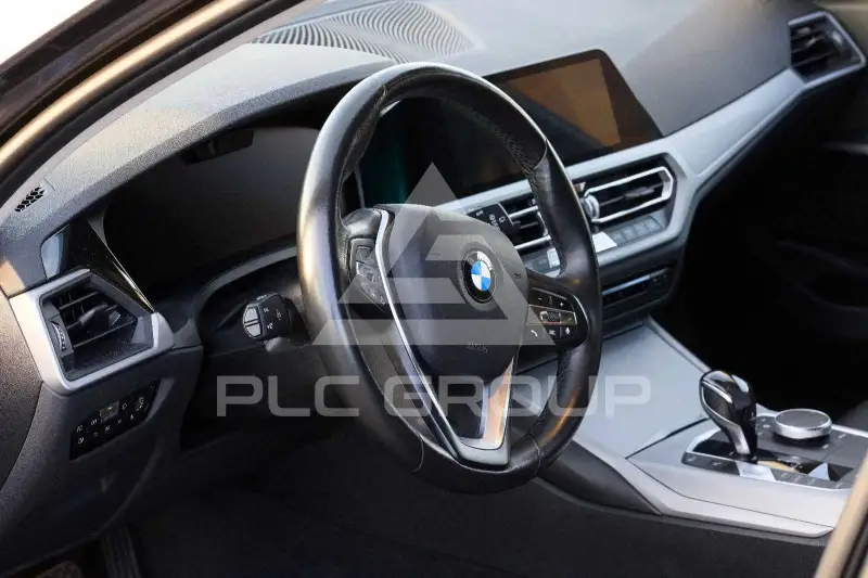 2020 BMW 320