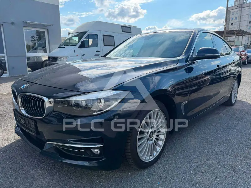 2020 BMW 320
