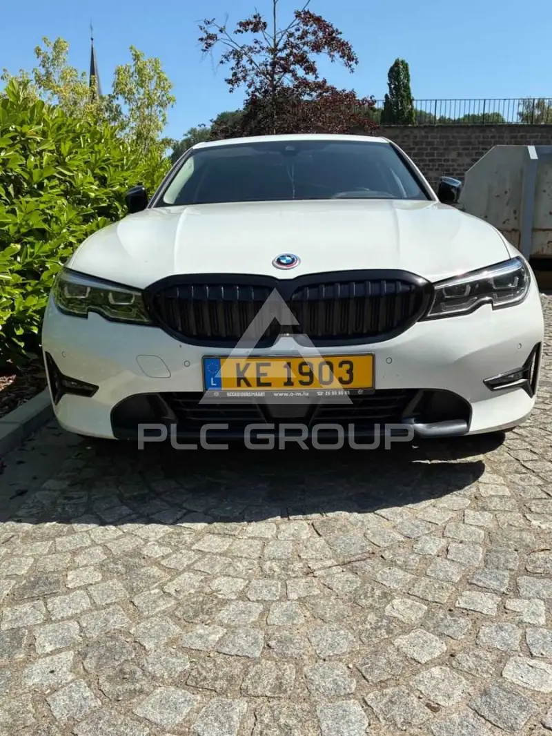 2020 BMW 320