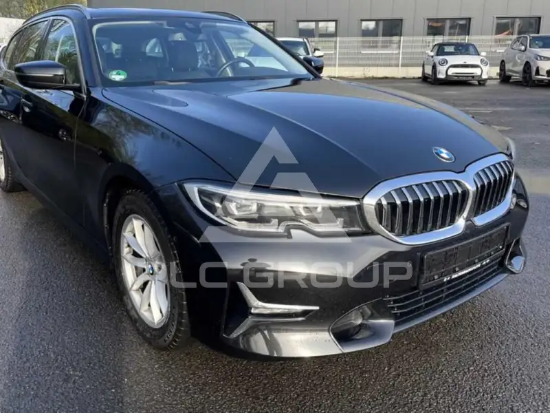 2020 BMW 320