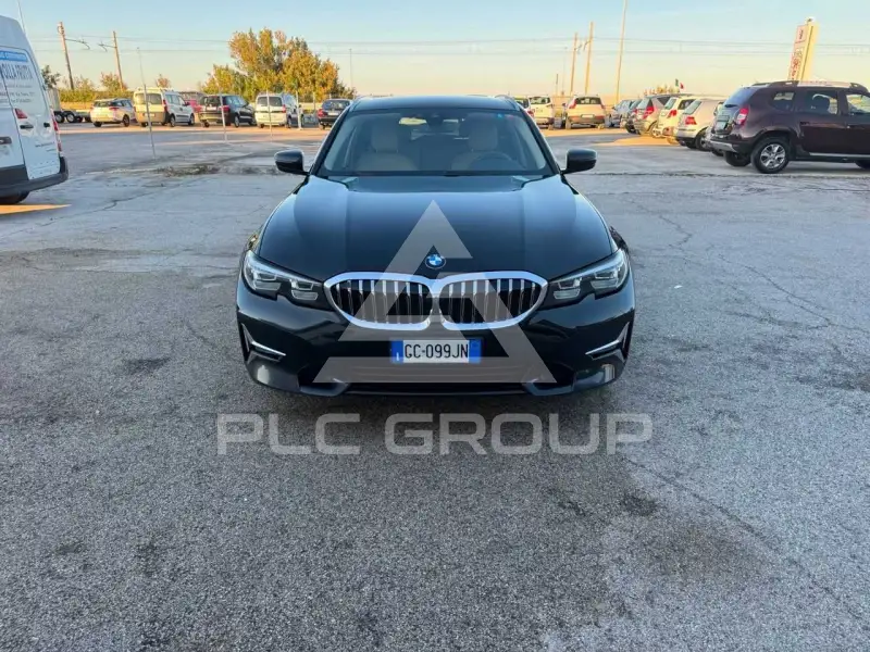 2020 BMW 320