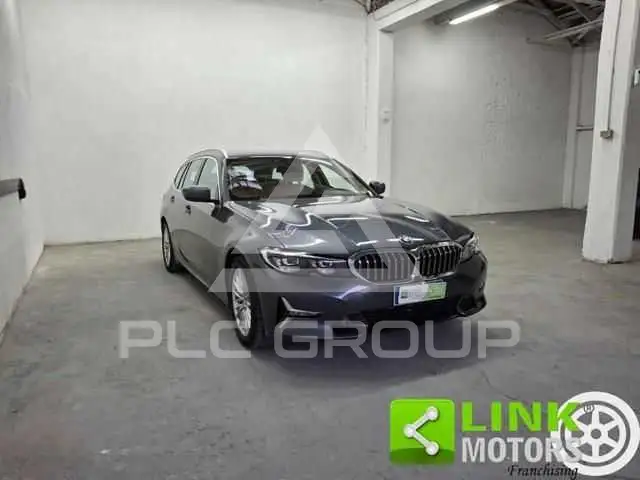 2020 BMW 320