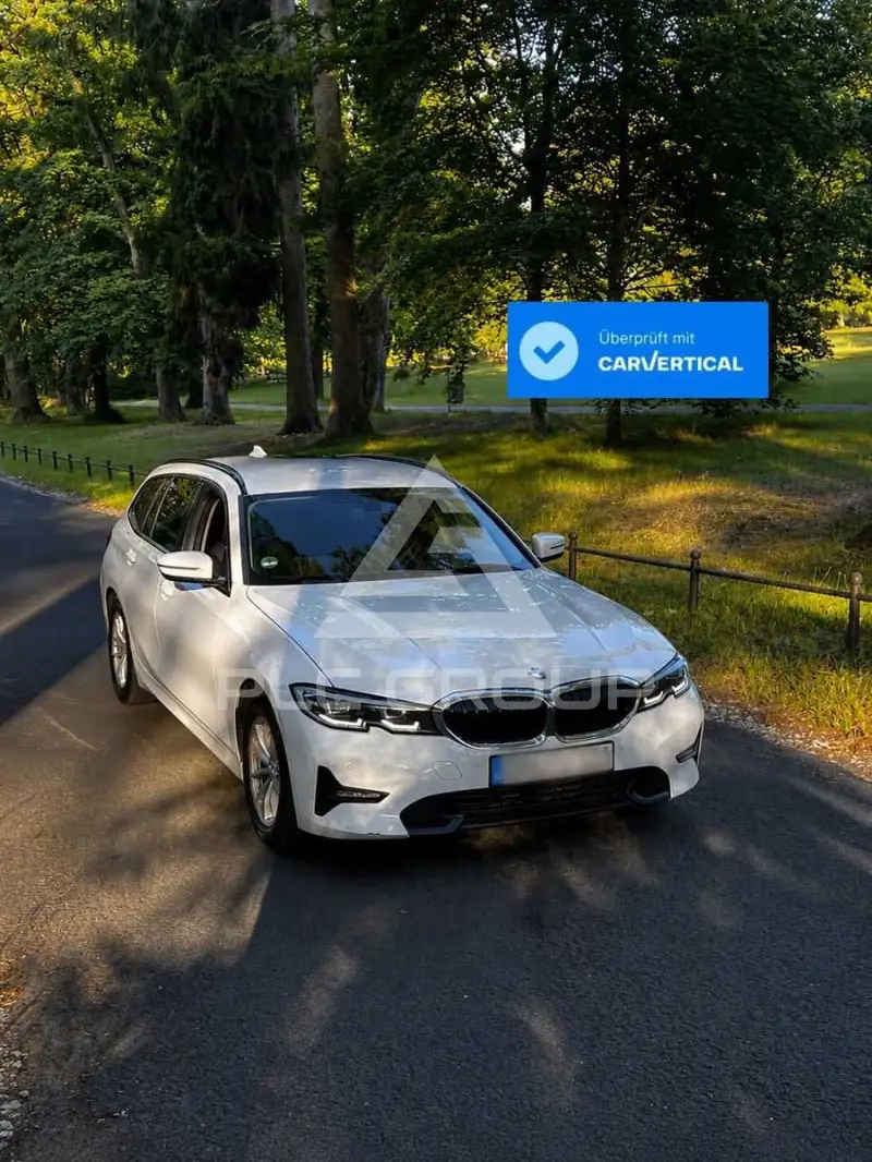 2020 BMW 320