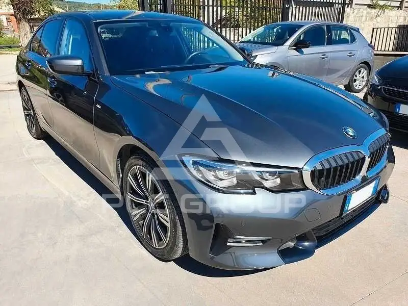 2020 BMW 320
