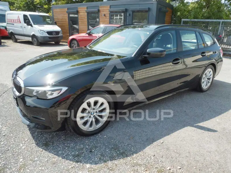 2020 BMW 320