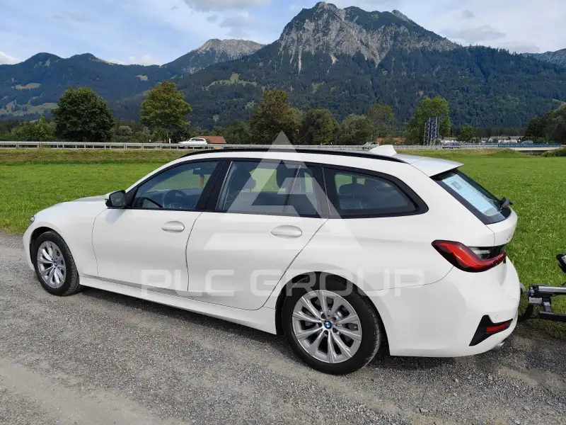 2020 BMW 330