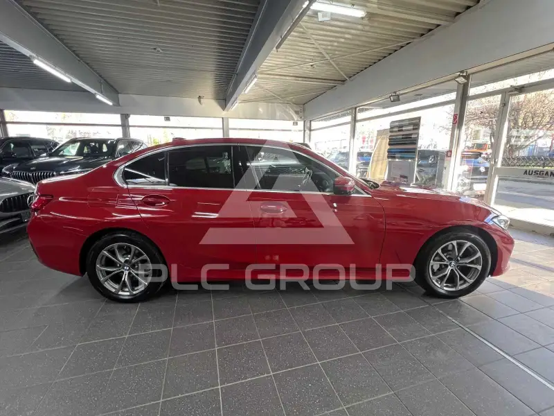 2020 BMW 330