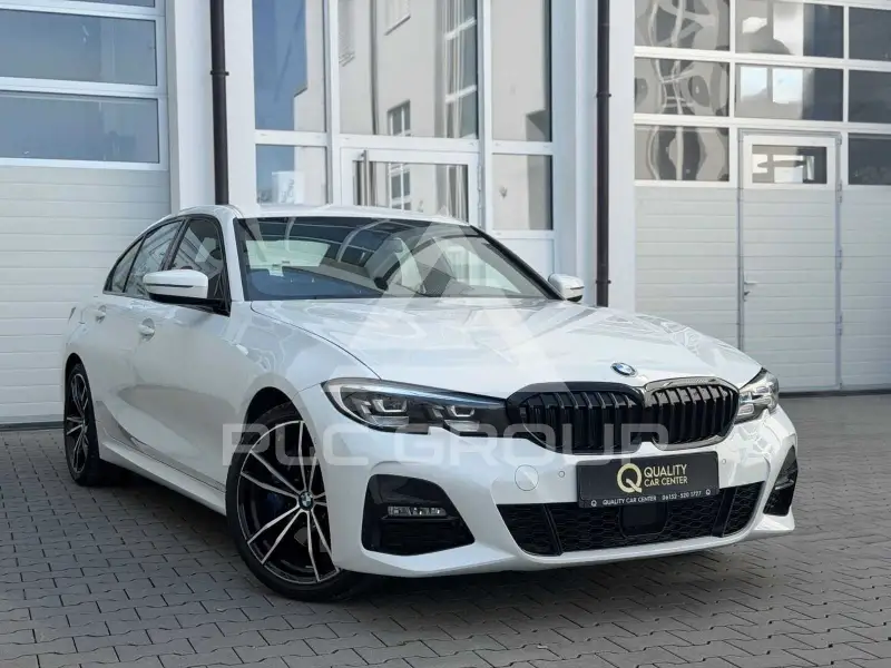 2020 BMW 330