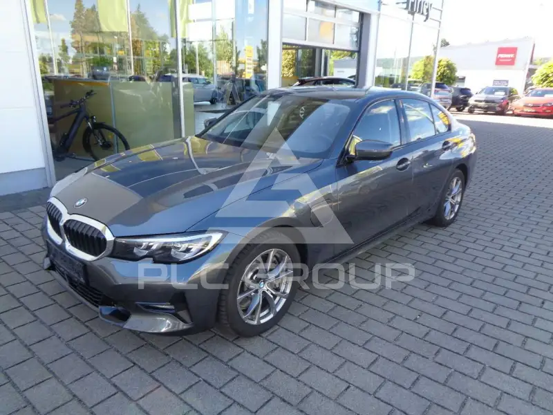2020 BMW 330