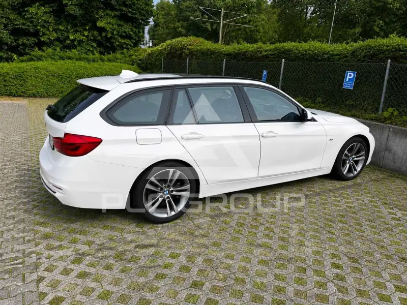 2020 BMW 330