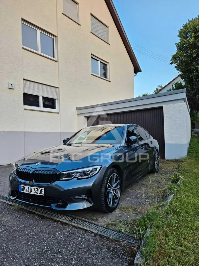 2020 BMW 330