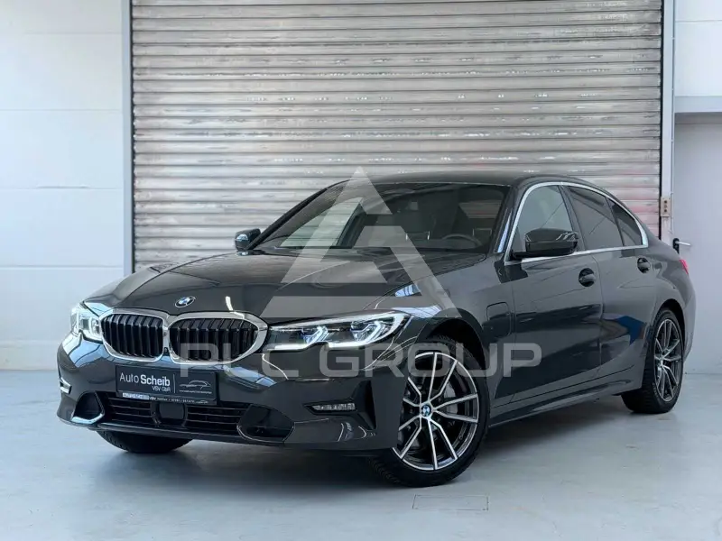 2020 BMW 330