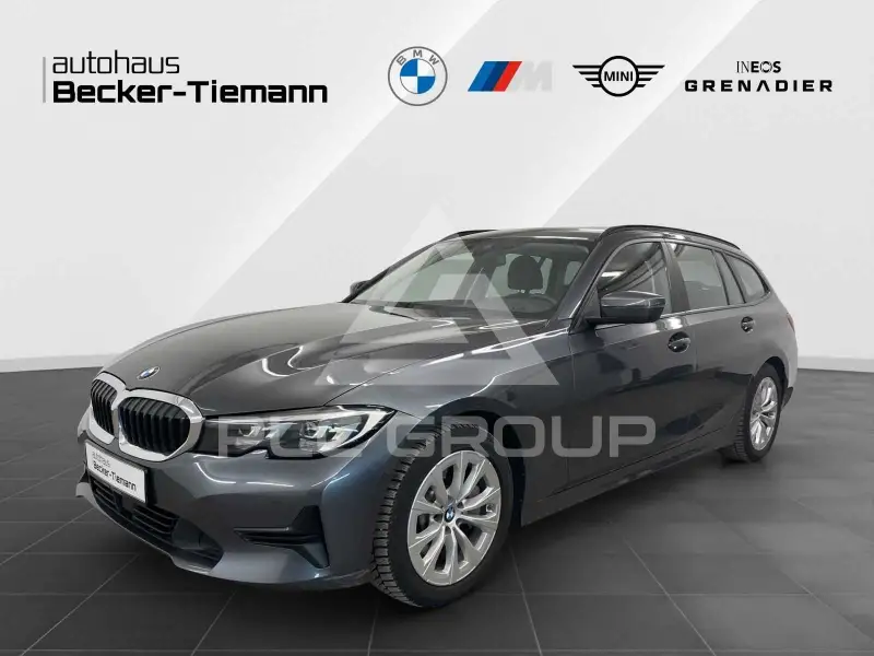 2020 BMW 330