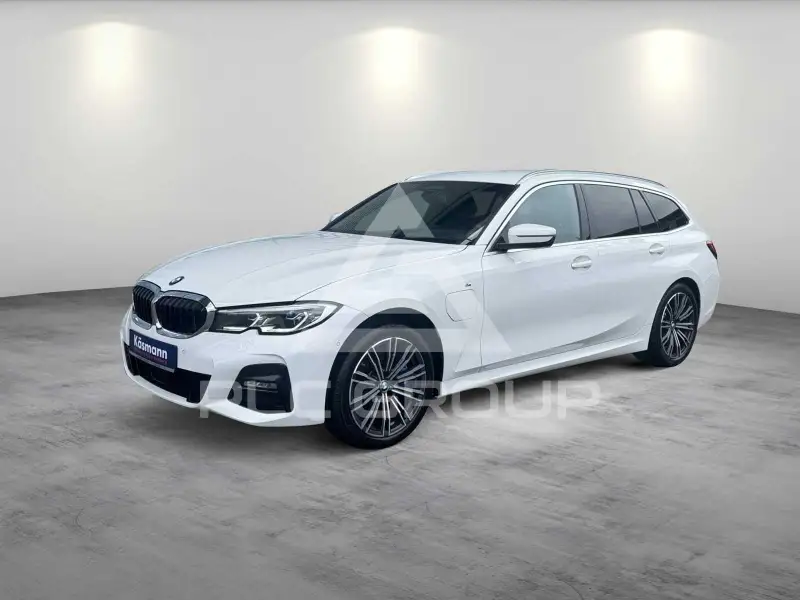 2020 BMW 330