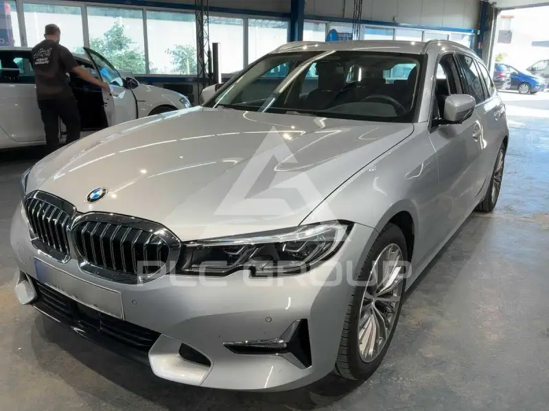 2020 BMW 330