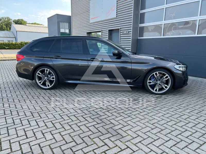 2020 BMW 540