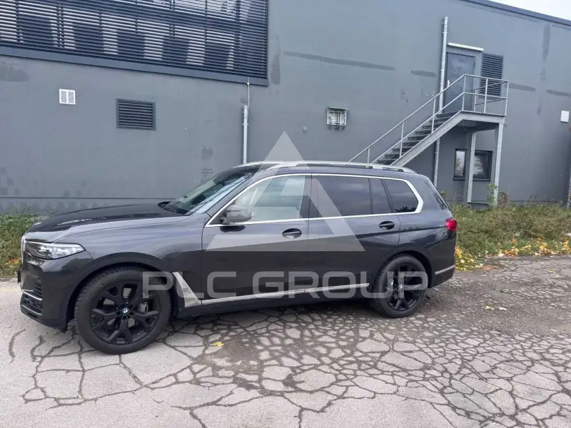 2020 BMW X7