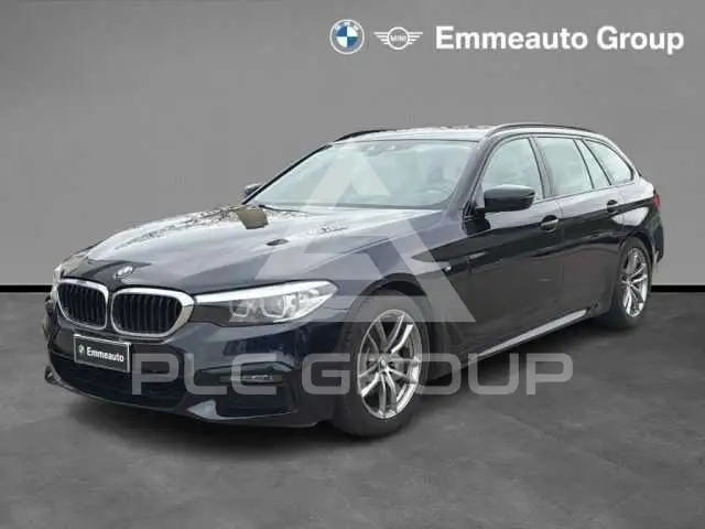 2020 BMW 520