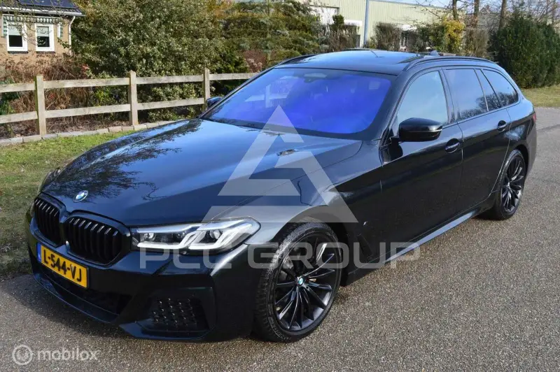 2020 BMW 520