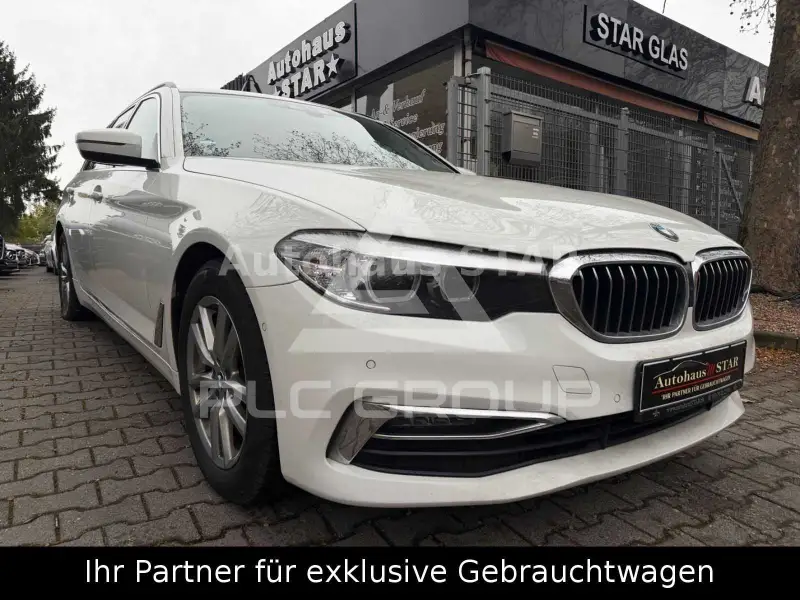 2020 BMW 520