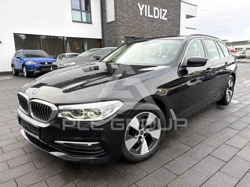 2020 BMW 520